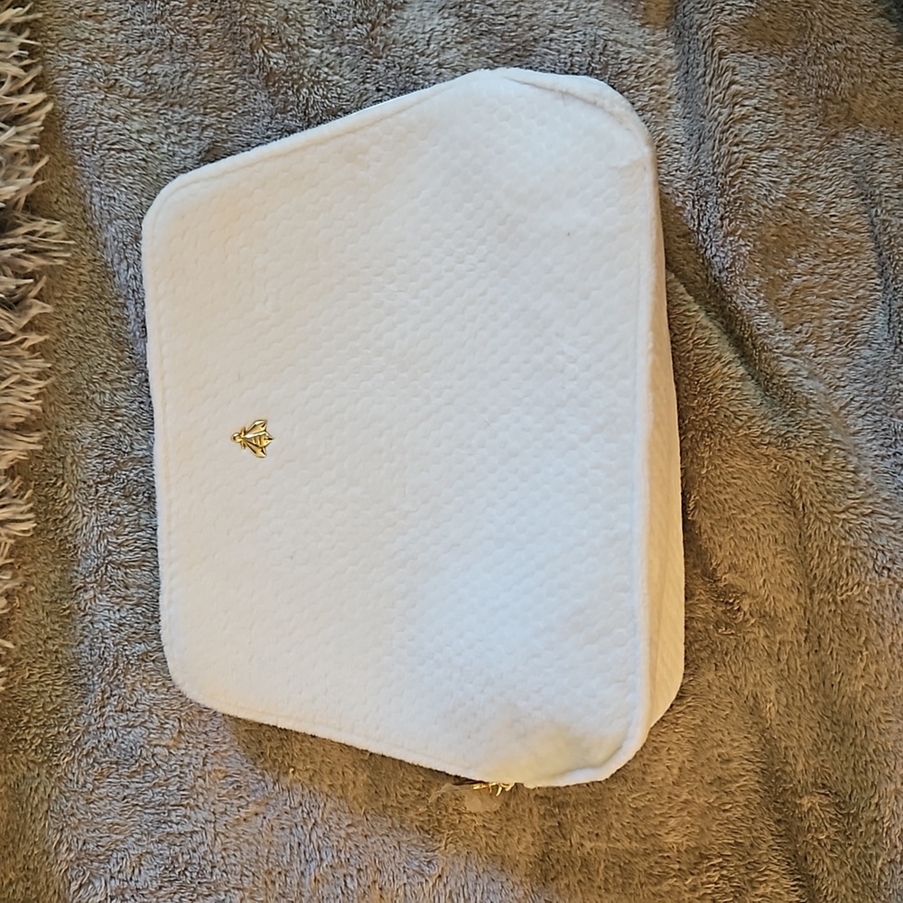 Guerlain make up case 7X9